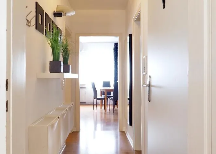 Beautiful In The Middle Of Apartment Cologne